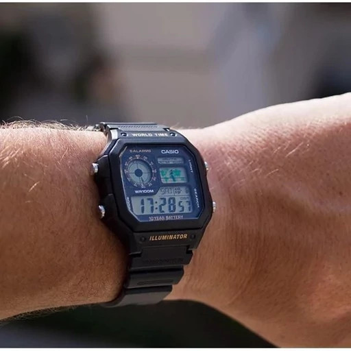 ساعت مچی مردانه کاسیو جهان نما اورجینال پشت پیچ ضد اب درحدپاشش رنگ ثابت کیفیت عالیCASIO