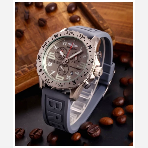 ساعت مچی مردانه Breitling سه موتور کرنوگراف پشت پیچی شیک وخاص