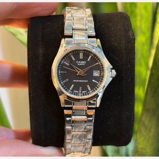 ساعت مچی زنانه کاسیو casio اصل بند استیل نقره ای خاص وجذاب