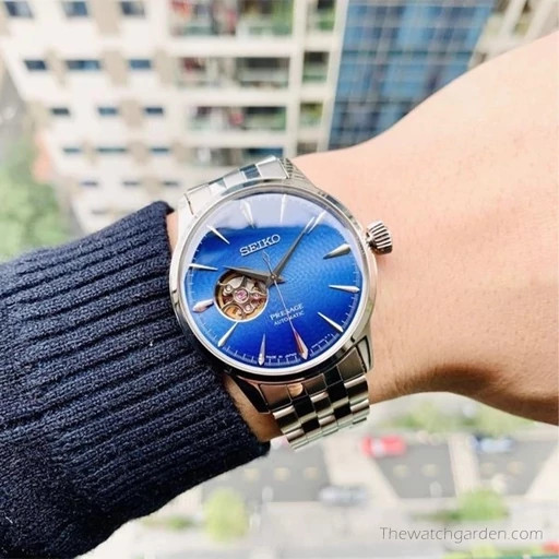 ساعت مچی مردانه اتوماتیک سیکو ضداب رنگ ثابت قفل مخفی حک برند سیکو اتوماتیک.SEIKO
