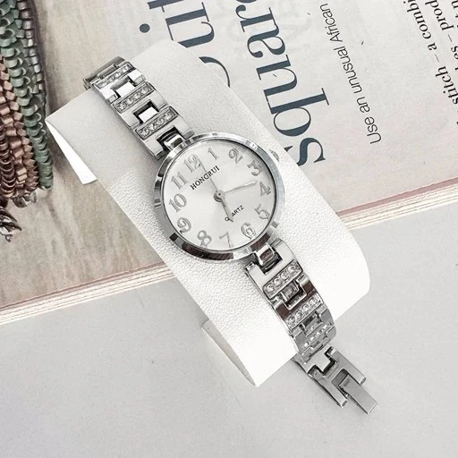 ساعت مچی زنانه هانگری قفل دستبندی رنگ ثابت کیفیت عالیHONGRUI